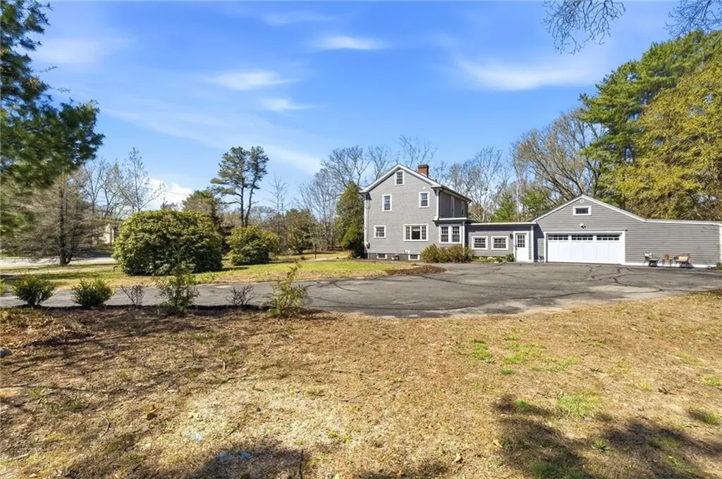 188 Post Road Westerly RI 02891