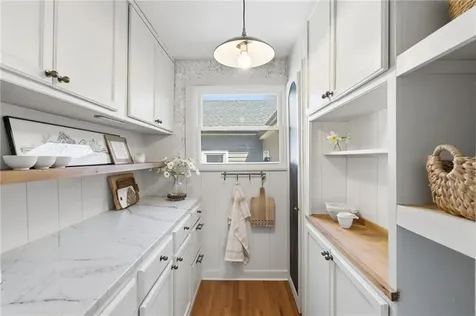 188 Post Road Westerly RI 02891