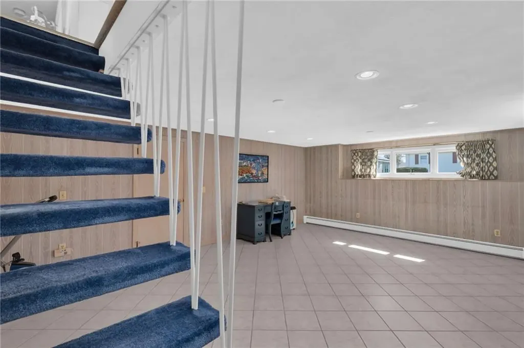 15 Pine Street North Providence RI 02911