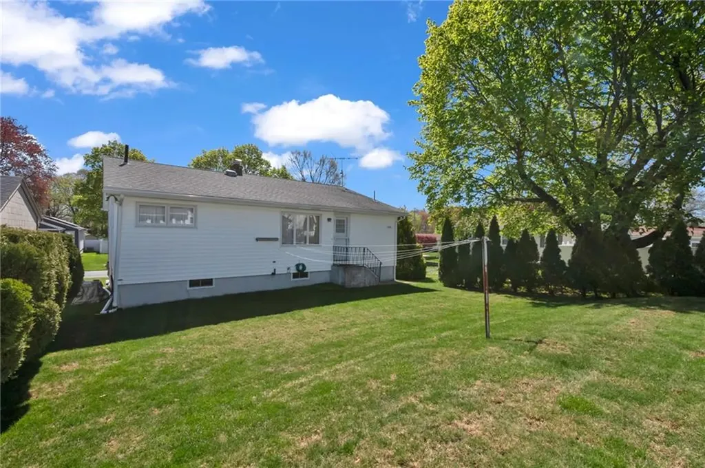 15 Pine Street North Providence RI 02911