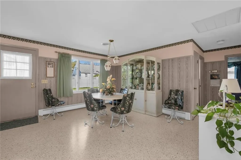 15 Pine Street North Providence RI 02911