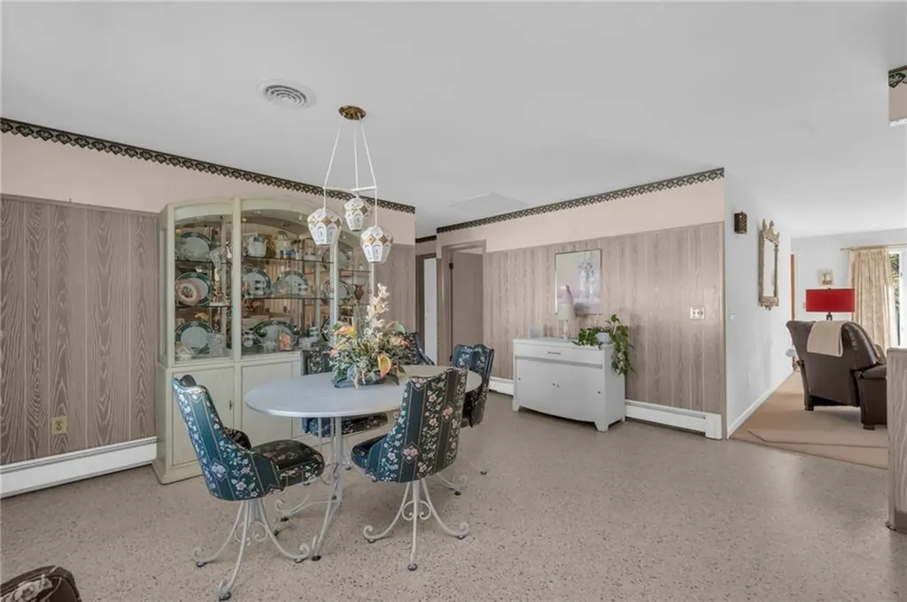 15 Pine Street North Providence RI 02911