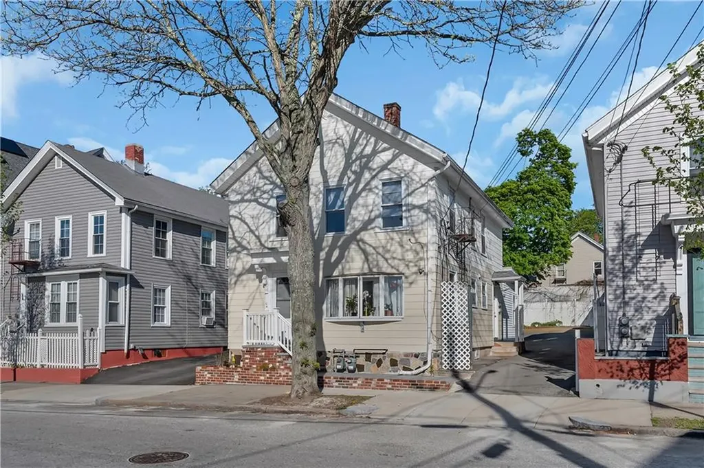 72 Moore Street Central Falls RI 02863