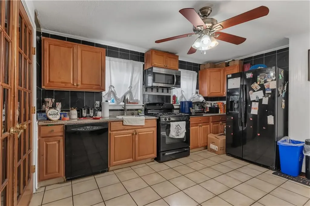 72 Moore Street Central Falls RI 02863