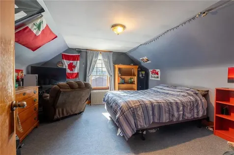 110 James M Beardsworth Avenue Tiverton RI 02878