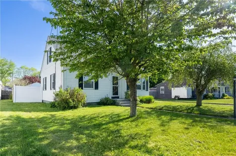 110 James M Beardsworth Avenue Tiverton RI 02878