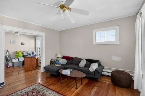 277 Ward Street Woonsocket RI 02895