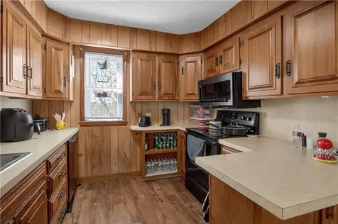 277 Ward Street Woonsocket RI 02895