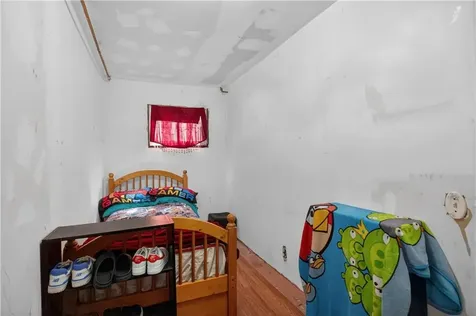 277 Ward Street Woonsocket RI 02895