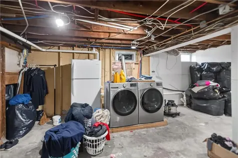 277 Ward Street Woonsocket RI 02895
