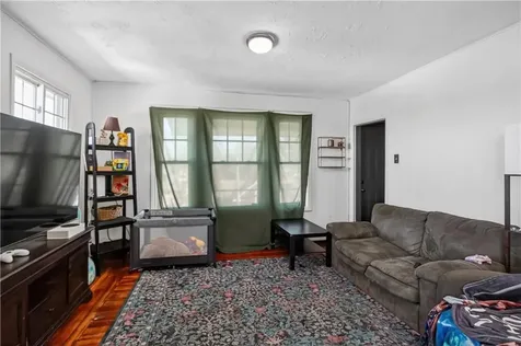 277 Ward Street Woonsocket RI 02895