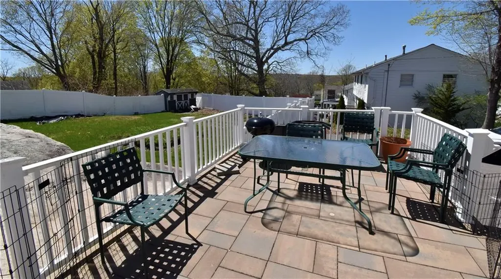 210 High Street Westerly RI 02891