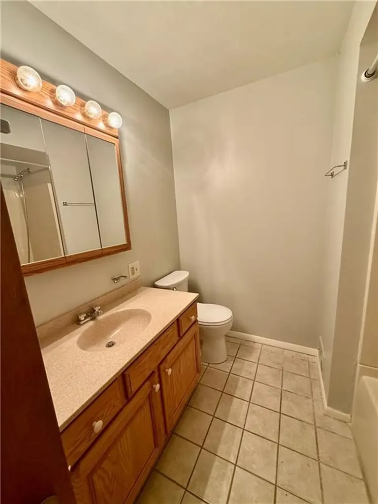 178 Canonchet Drive Portsmouth RI 02871