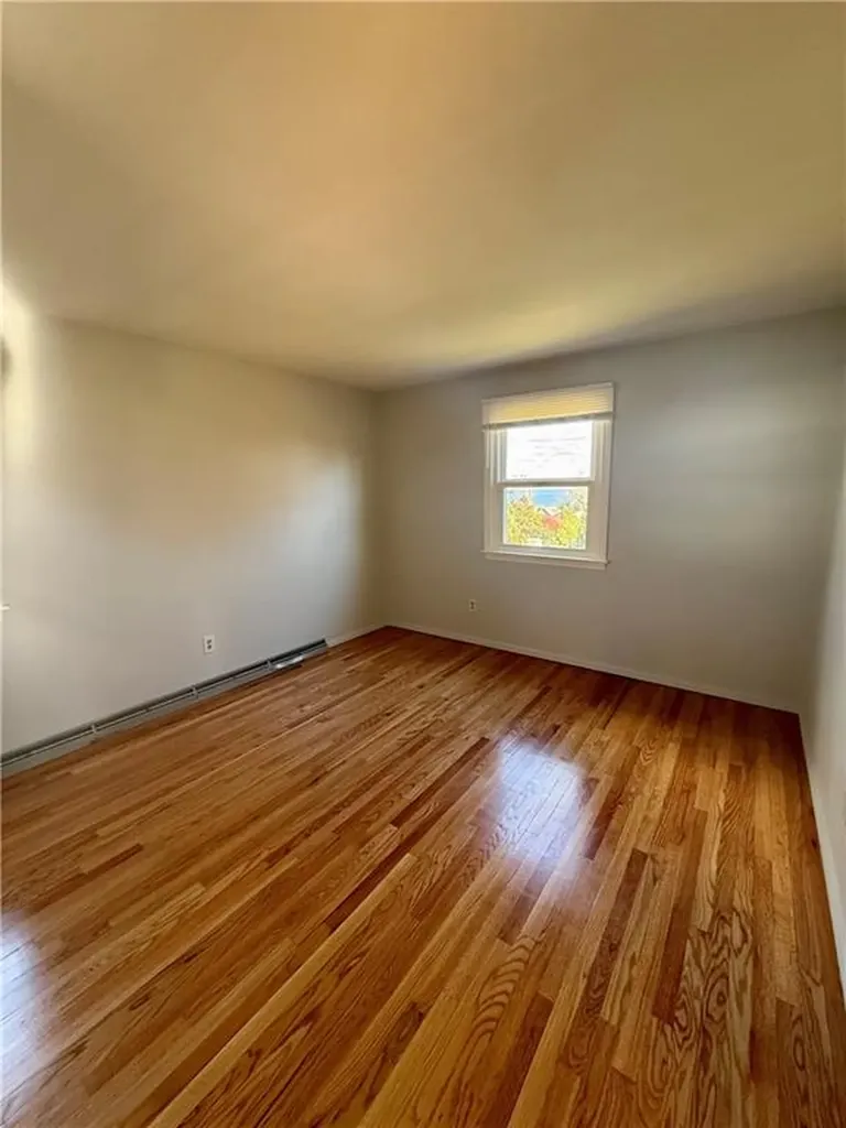 178 Canonchet Drive Portsmouth RI 02871