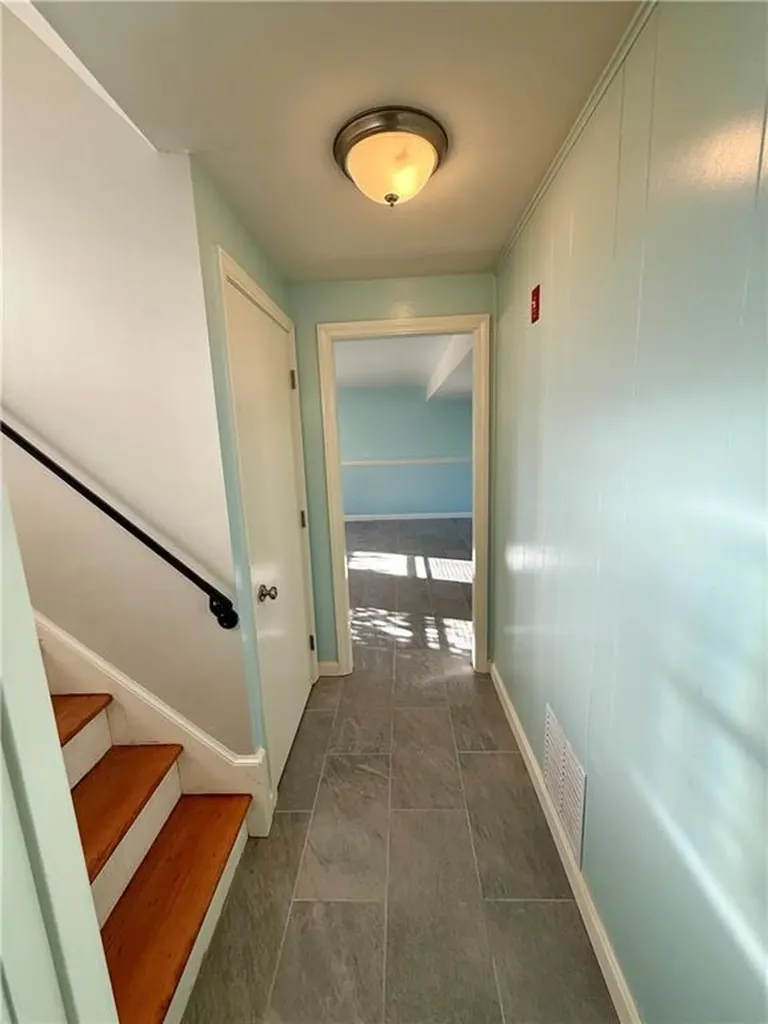 178 Canonchet Drive Portsmouth RI 02871