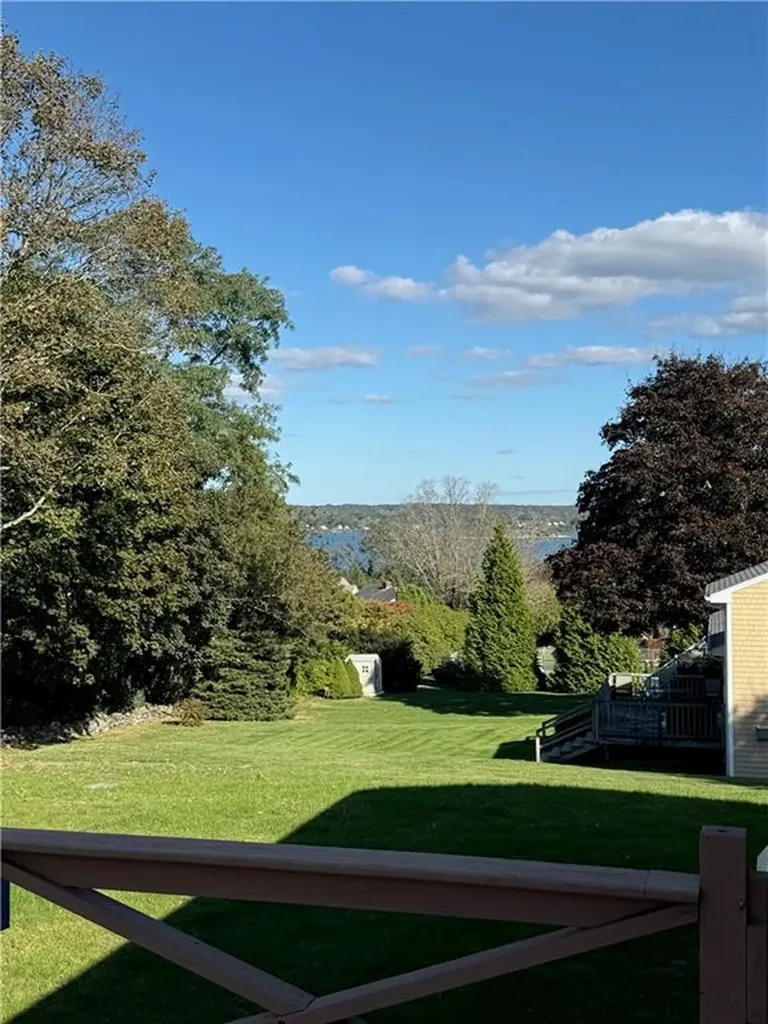 178 Canonchet Drive Portsmouth RI 02871
