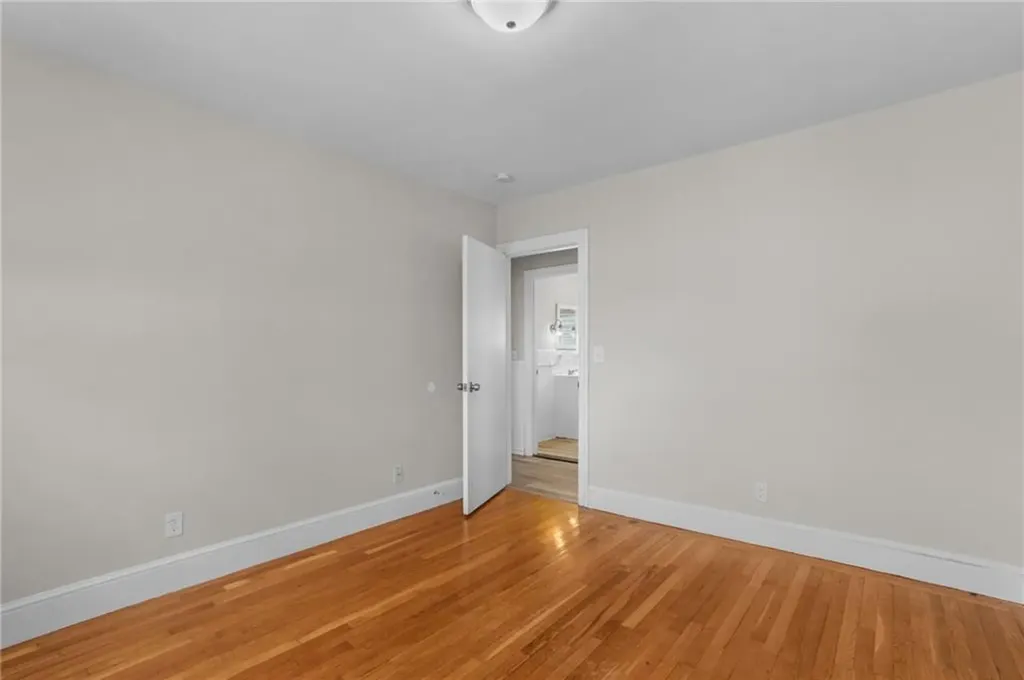 196 Wardlaw Avenue Providence RI 02908
