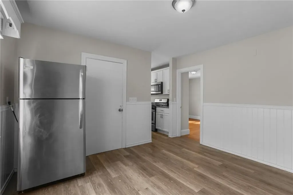 196 Wardlaw Avenue Providence RI 02908