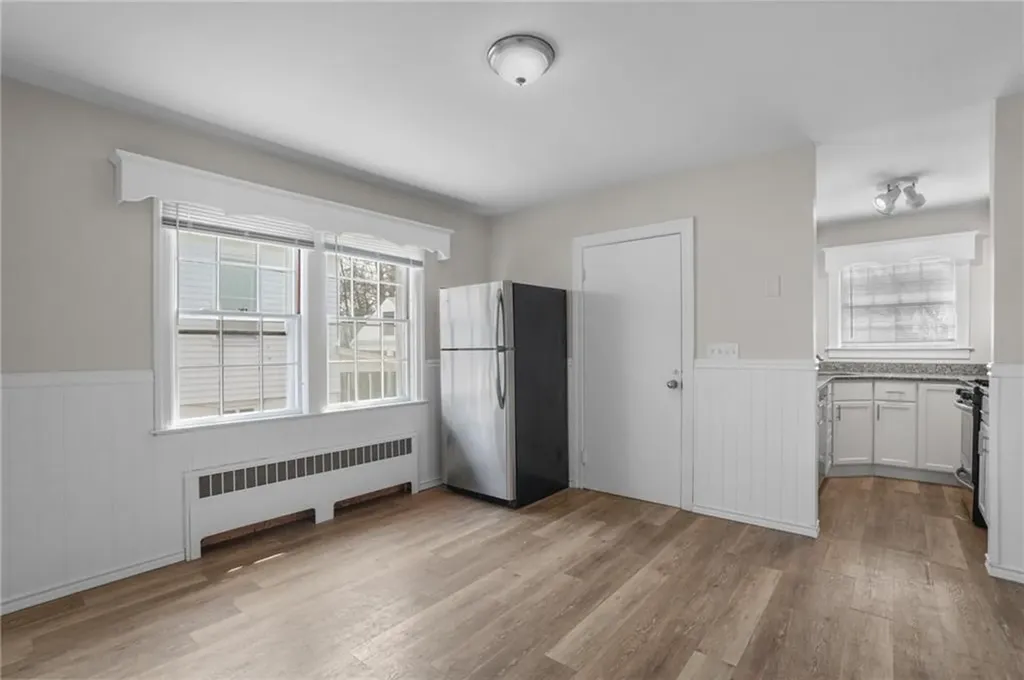 196 Wardlaw Avenue Providence RI 02908