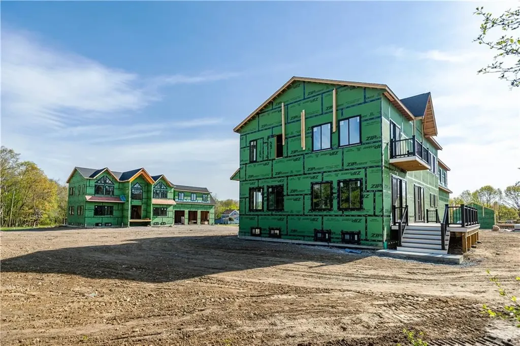 1497 Pippin Orchard Road Cranston RI 02921