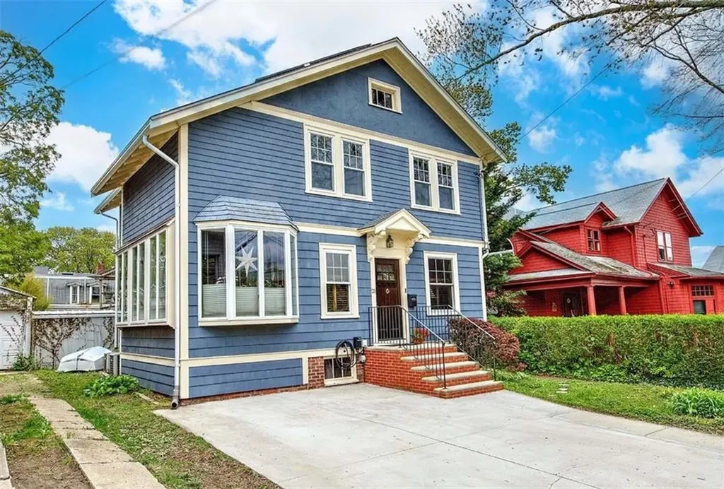 21 Mount Hope Avenue Providence RI 02906