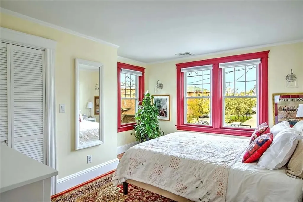 21 Mount Hope Avenue Providence RI 02906