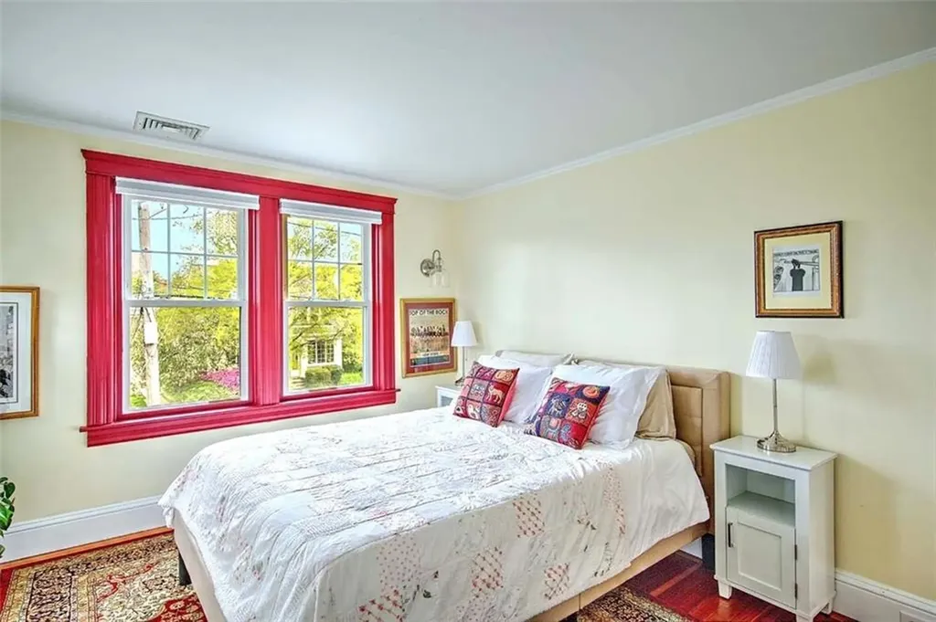 21 Mount Hope Avenue Providence RI 02906