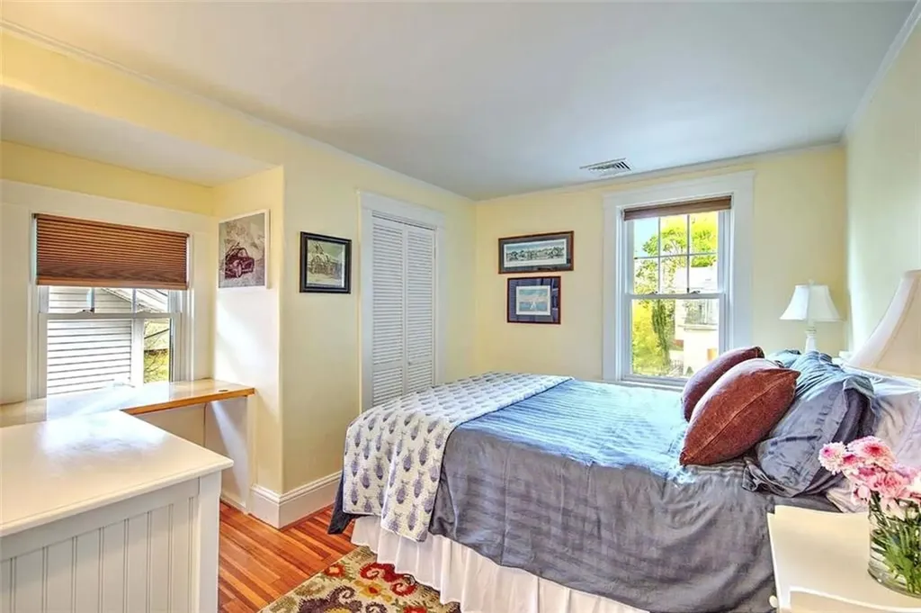 21 Mount Hope Avenue Providence RI 02906