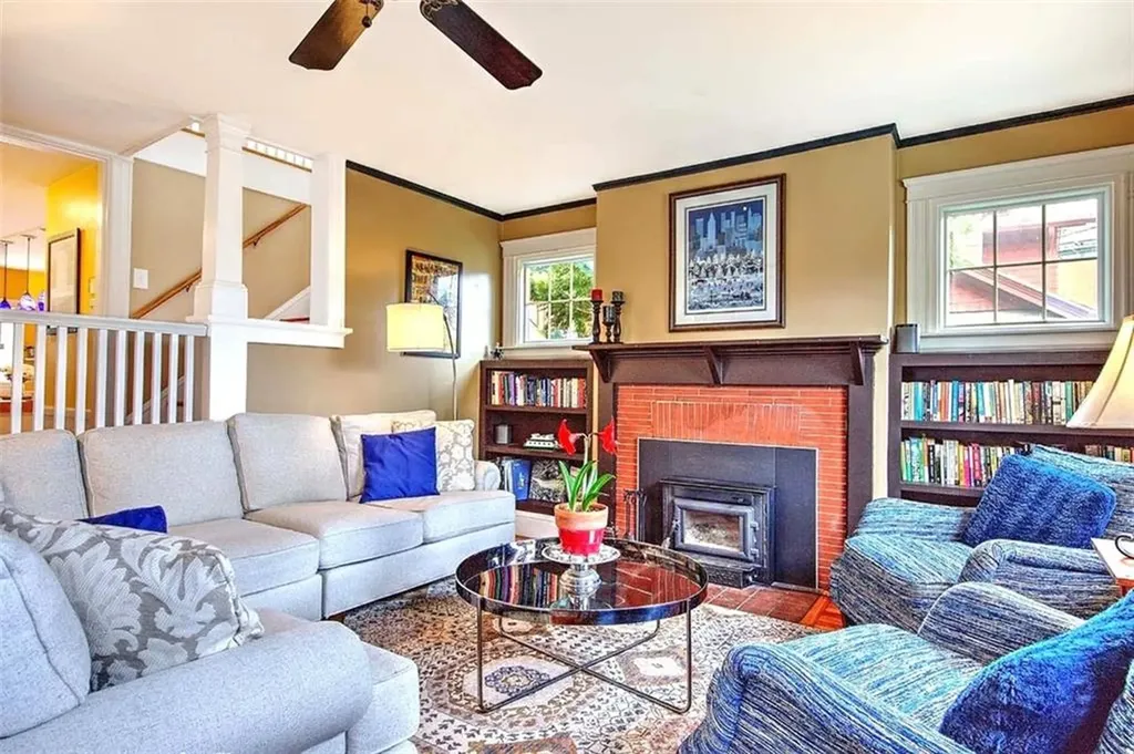 21 Mount Hope Avenue Providence RI 02906