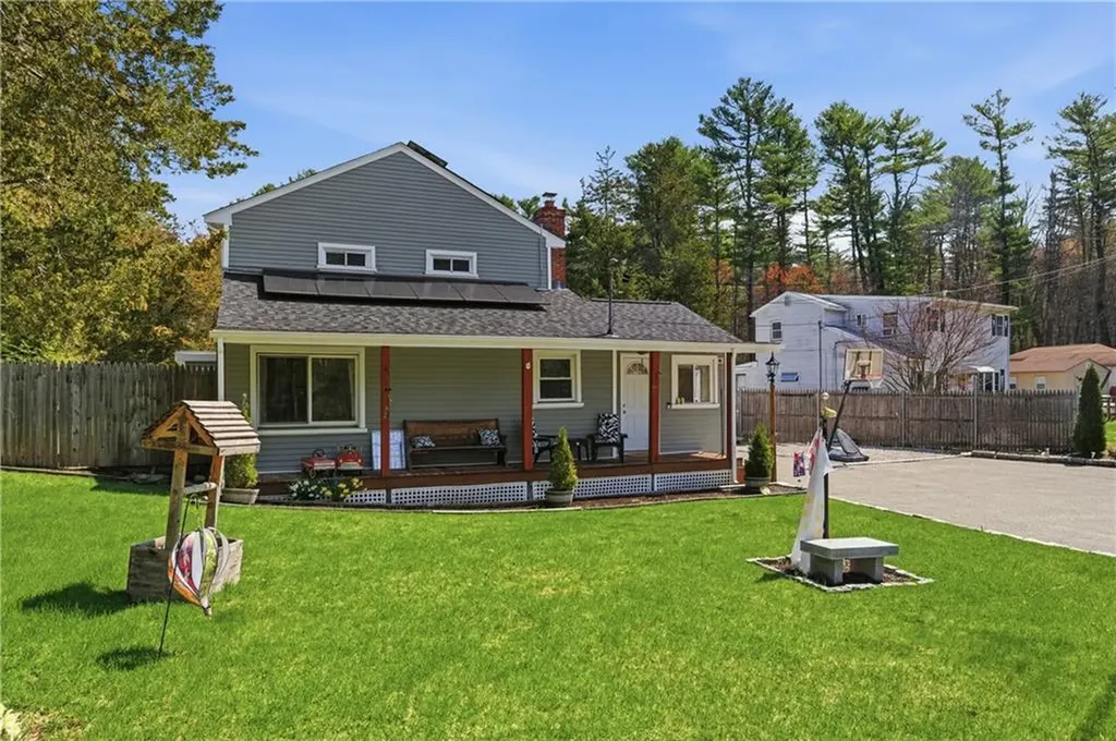 48 Overlea Road North Smithfield RI 02896