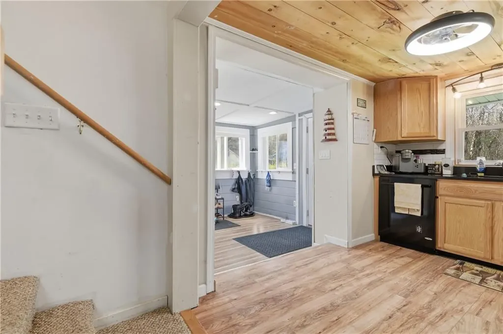 48 Overlea Road North Smithfield RI 02896