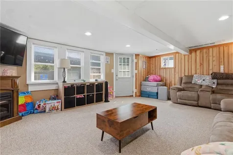 48 Overlea Road North Smithfield RI 02896