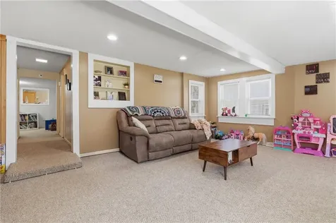 48 Overlea Road North Smithfield RI 02896