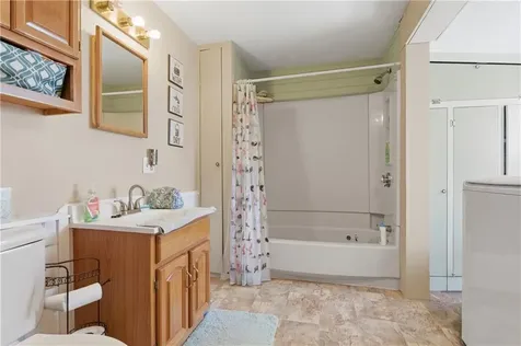 48 Overlea Road North Smithfield RI 02896