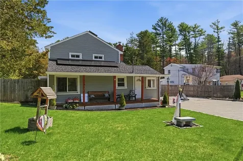 48 Overlea Road North Smithfield RI 02896