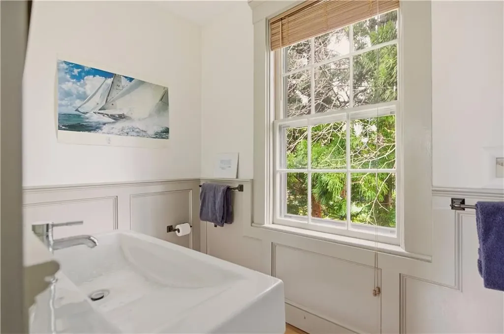 364 Bellevue Avenue Newport RI 02840