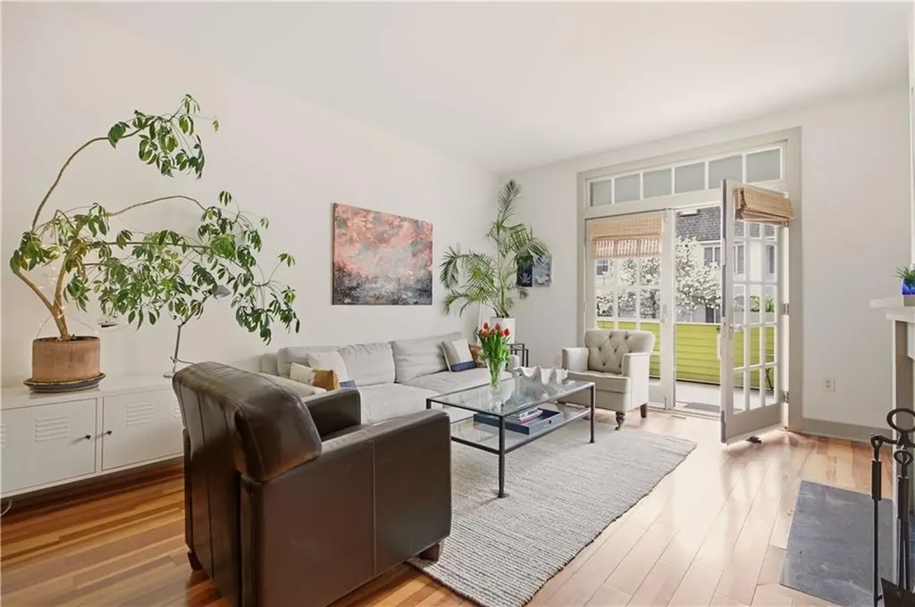 364 Bellevue Avenue Newport RI 02840
