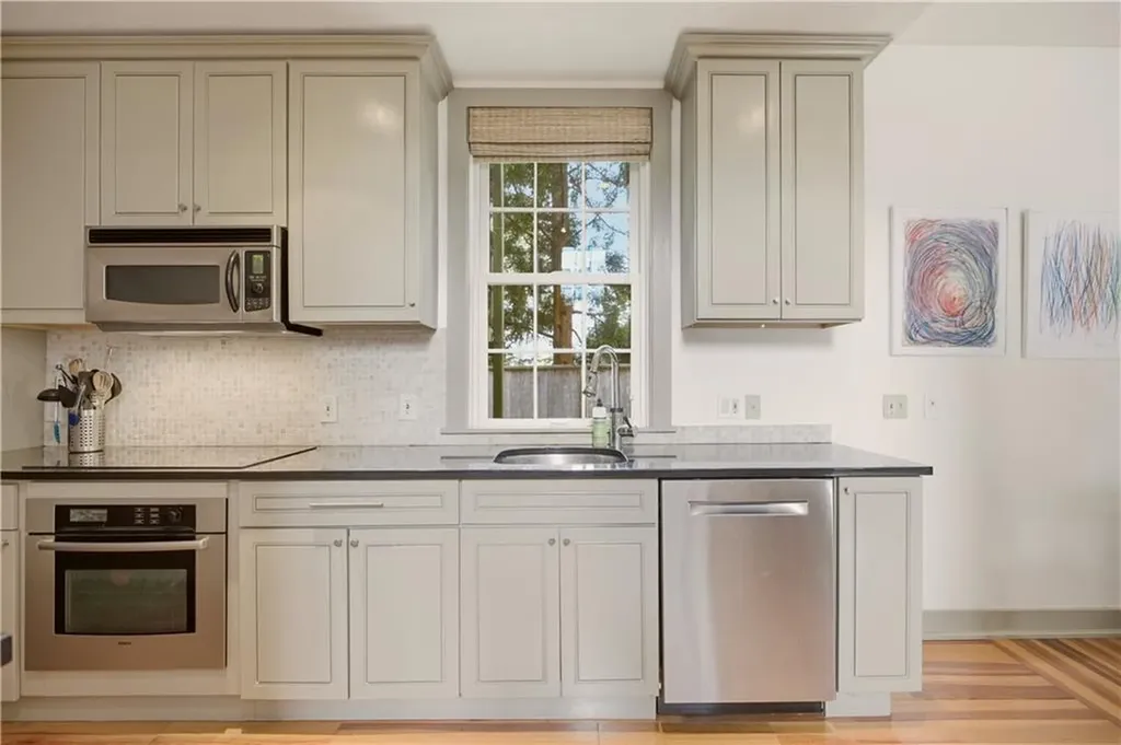 364 Bellevue Avenue Newport RI 02840