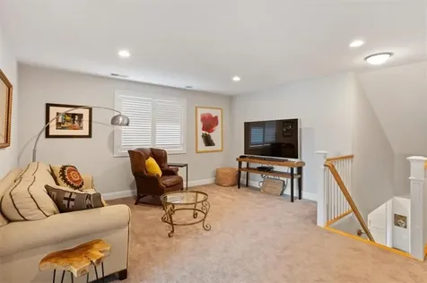 281 Wickford Court North Kingstown RI 02852