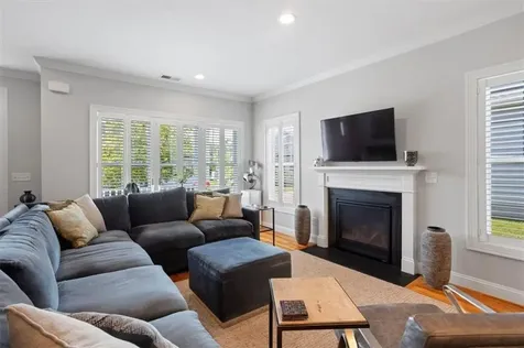281 Wickford Court North Kingstown RI 02852