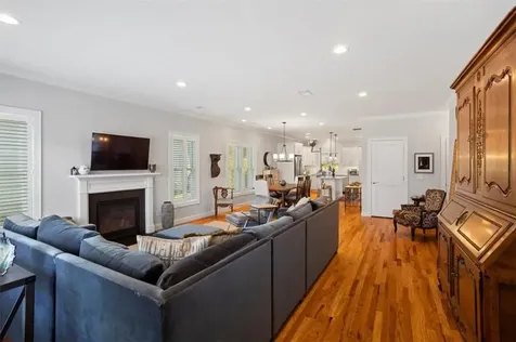 281 Wickford Court North Kingstown RI 02852