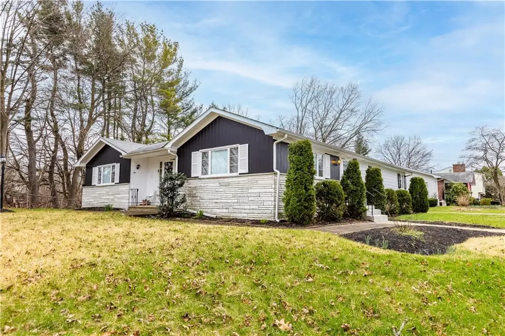 10 Potter Drive Providence RI 02907