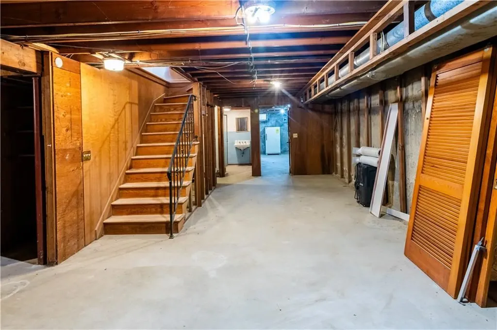 10 Potter Drive Providence RI 02907