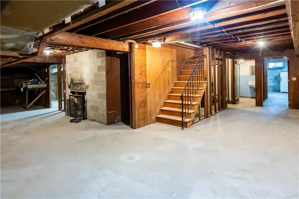 10 Potter Drive Providence RI 02907