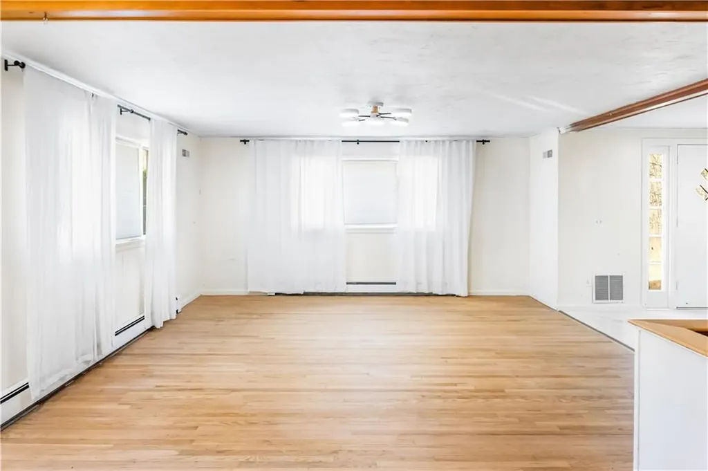 10 Potter Drive Providence RI 02907