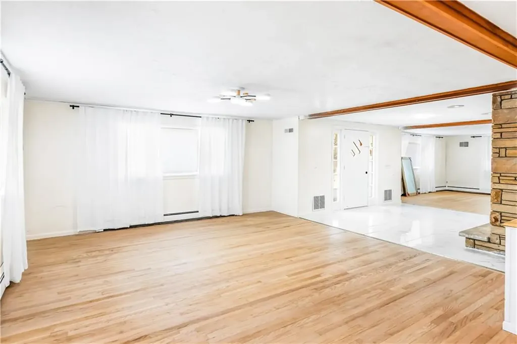 10 Potter Drive Providence RI 02907