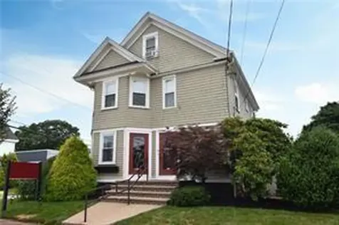 37 Rolfe Square Cranston RI 02910