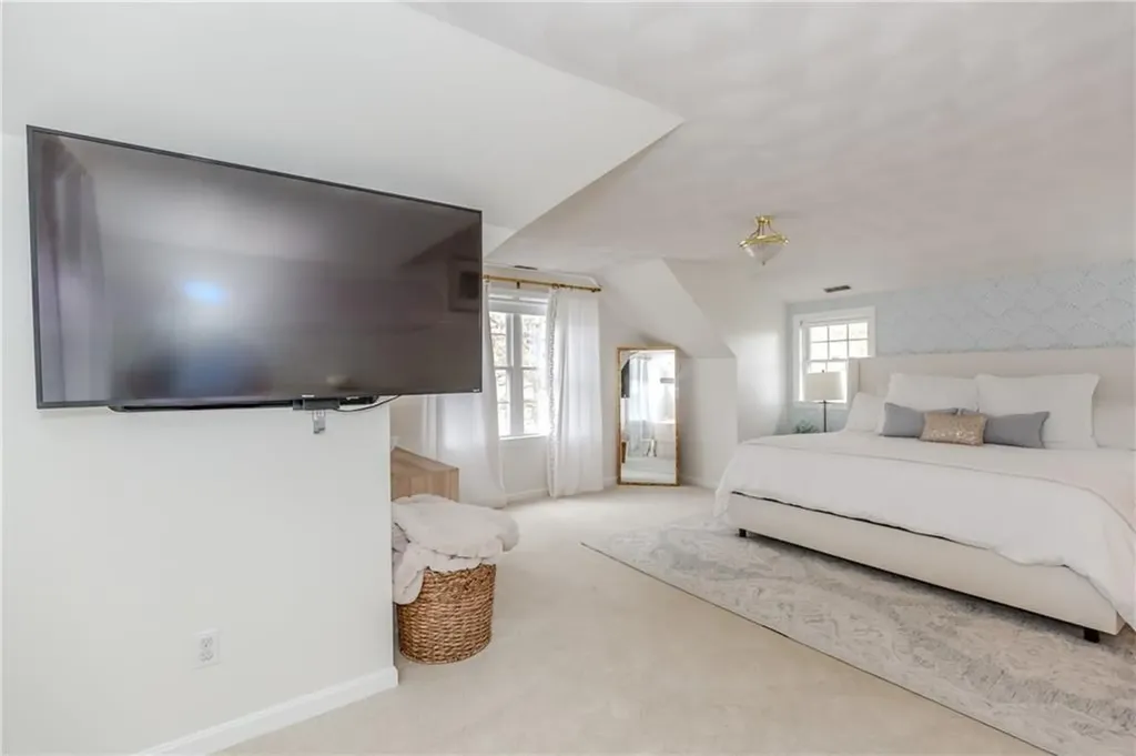 1 Princess Pine Road Lincoln RI 02865