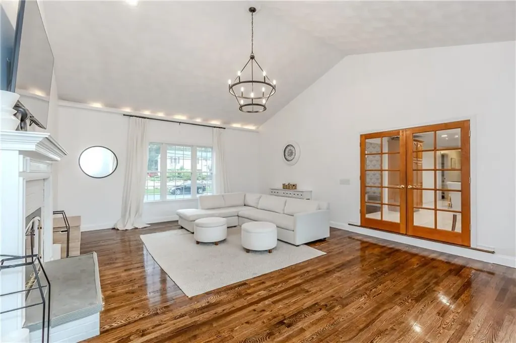 1 Princess Pine Road Lincoln RI 02865