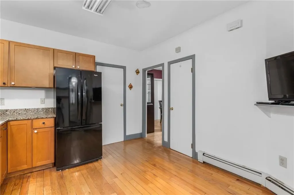 95 Corinth Street Providence RI 02907